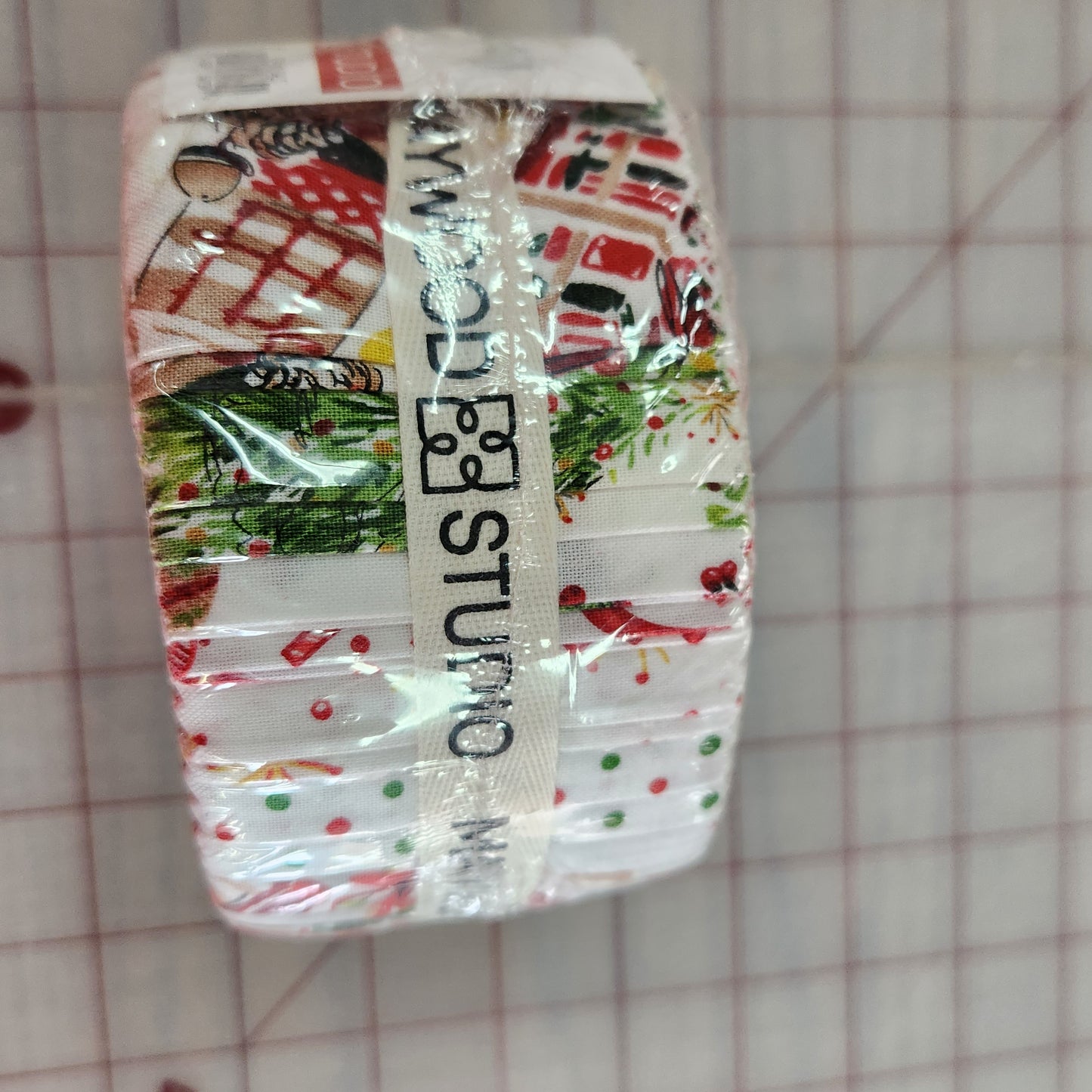 All The Trimmings Jelly Roll by Maywood Studios, ST-MASALT