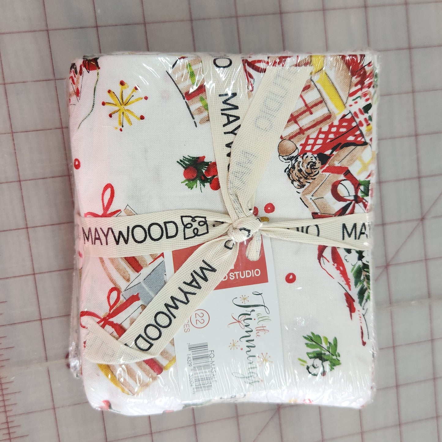 All The Trimmings Fat Quarter Bundle by Maywood Studios, FQ-MASALT