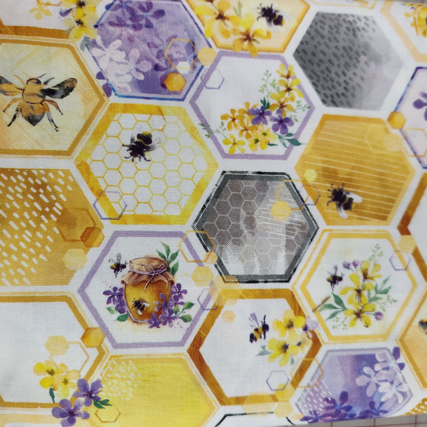 Welcome To Our Hive-Honey Grove, Camelot, 55230101-01