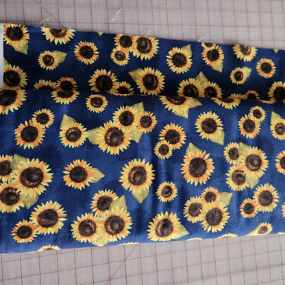 Blue Sunflower Toss, Wilmington Prints, 33841-459